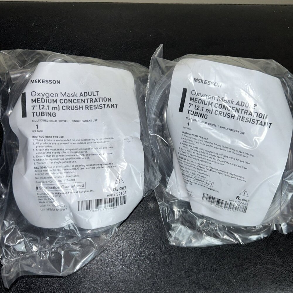 (2 Lot) McKesson Adult Medium Concentration Oxygen  Mask 7' Tubing